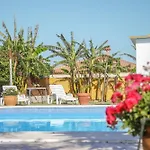 Paraisos 1 Летний дом *